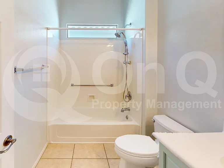 252 W Calle Media Luz — Photo 12