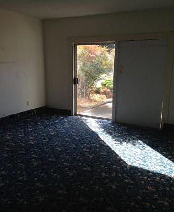 3rd image of 3500 E 18th St