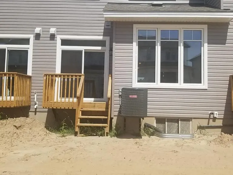 1510 Scarlet St — Photo 9