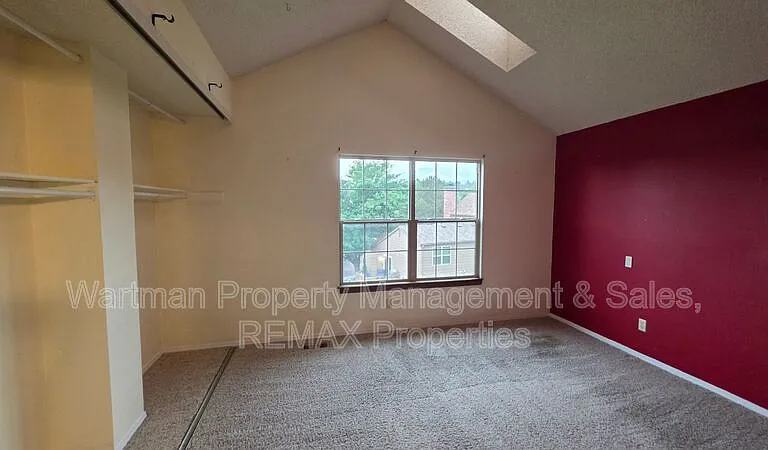 6818 Ravencrest Dr — Photo 7