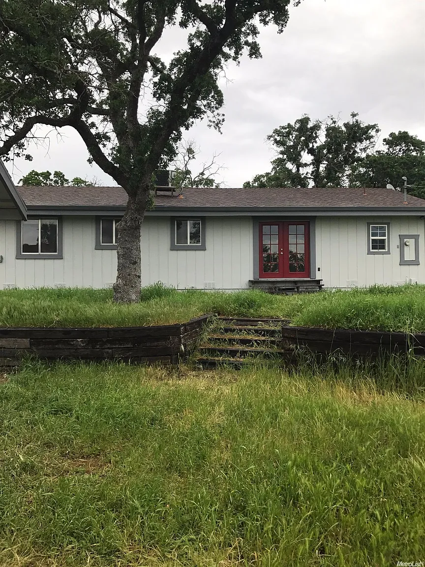 9020 Redman Rd photo 1