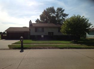 125 Broadmoor Dr, South Sioux City, NE 68776