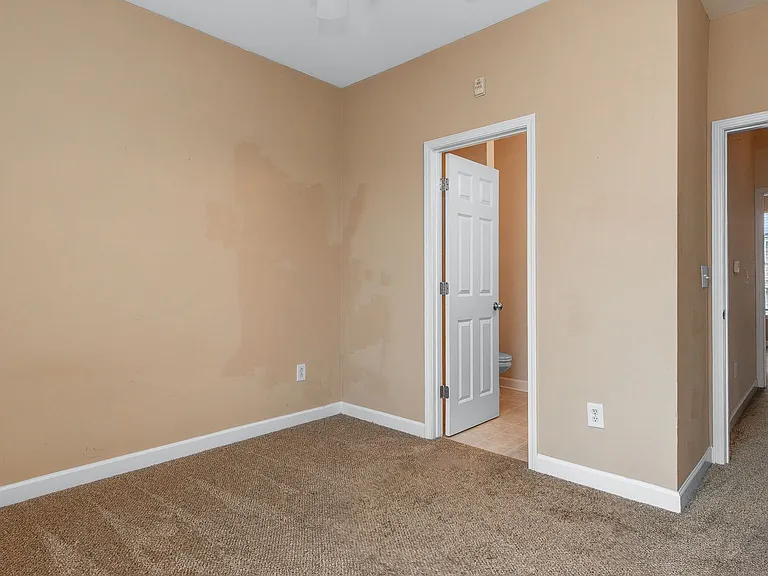 2954B Yancey Way — Photo 28