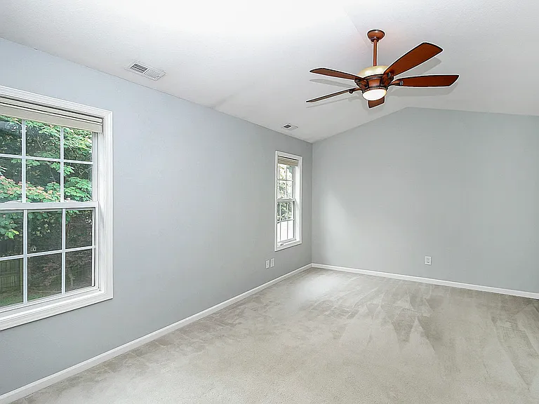 5227 Silabert Ave — Photo 25