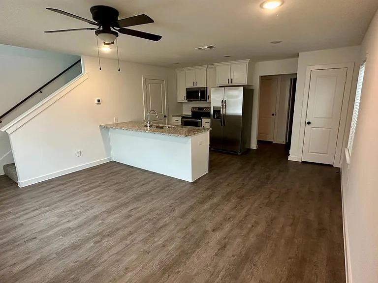 2614 S Fannin Ave — Photo 11