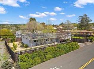 1002 Wyatt Ave, Napa, CA 94559