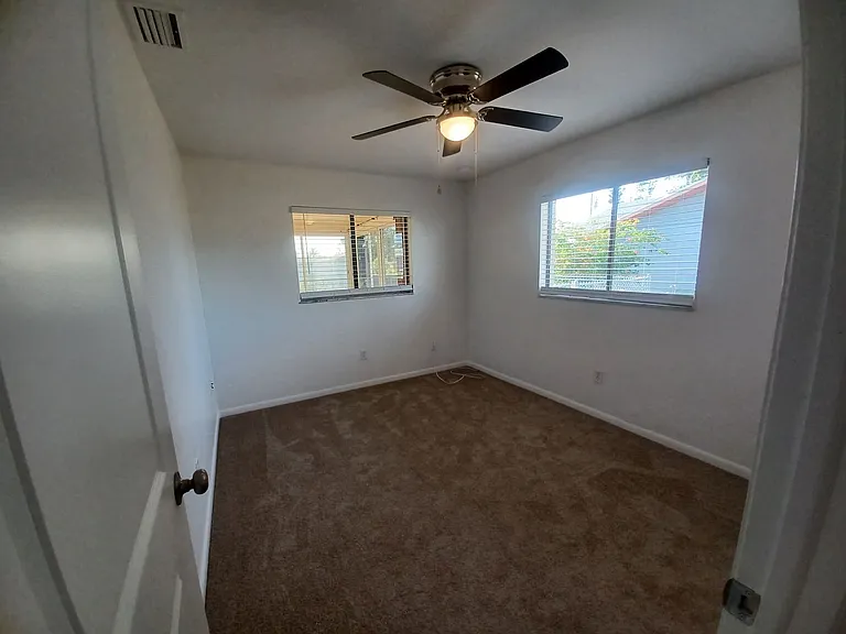 3305 SW 7th Pl — Photo 12