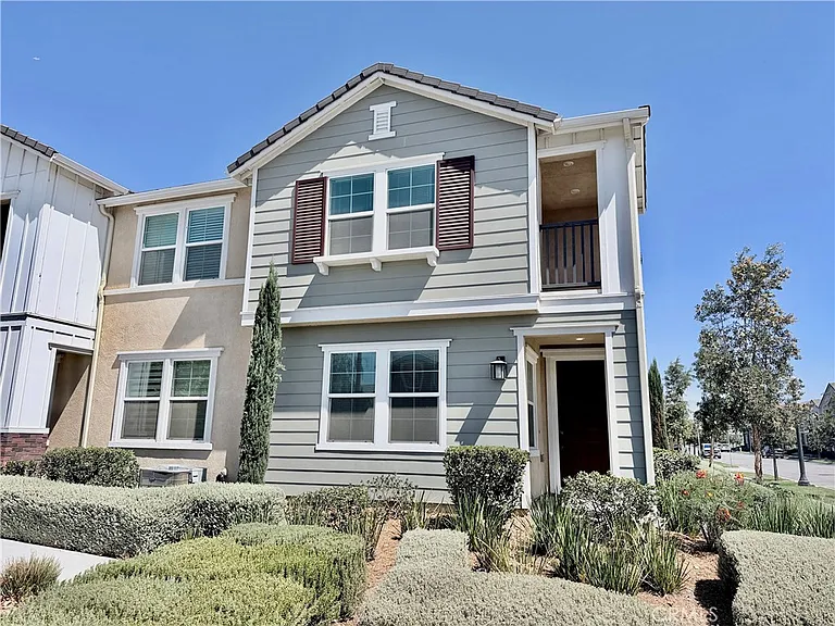 4116 E Coronado Privado — Photo 1