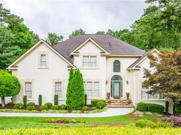 4625 Guilford Forest Dr SW, Atlanta, GA 30331