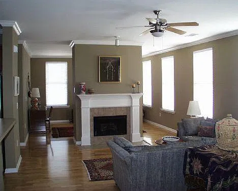 2 bed, 1600 sqft, $2,000 — Photo 1