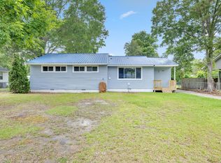 613 Elm St, Jacksonville, NC 28540