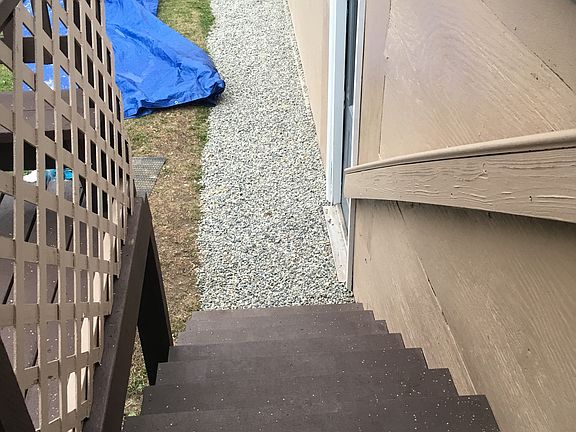 4th image of 315 Glacier Ave