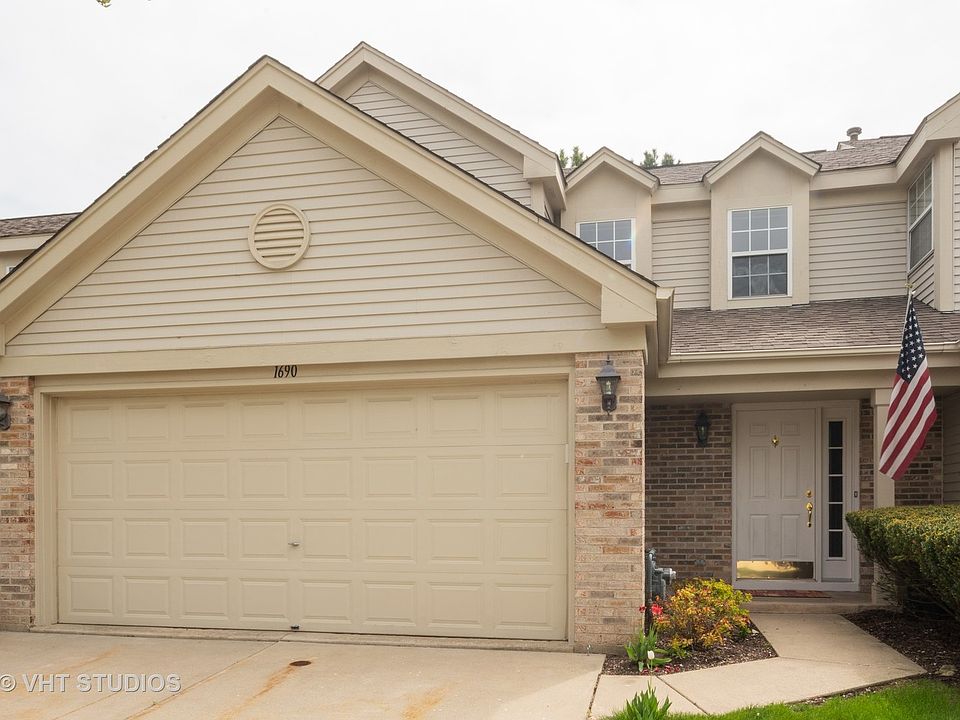 1st image of 1690 Lexington Dr