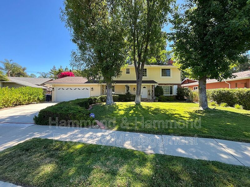 1st image of 8422 Fable Ave