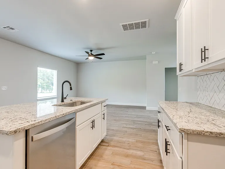 2379 Clubhouse Dr — Photo 12