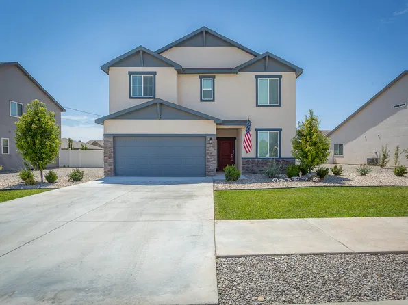 2413 W Briscoe Ave, Artesia, NM 88210