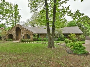 2710 S Randolph Rd, Edmond, OK 73013