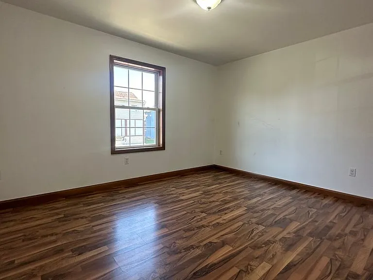 Beautiful Apartment Near Campus — Photo 2