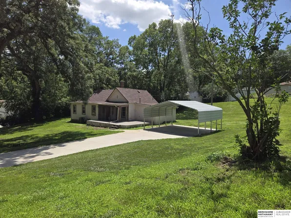 224 S 12th St, Plattsmouth, NE 68048