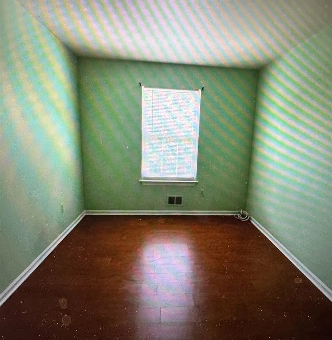 3 bed, 1.5 bath, $2,550 — Photo 3