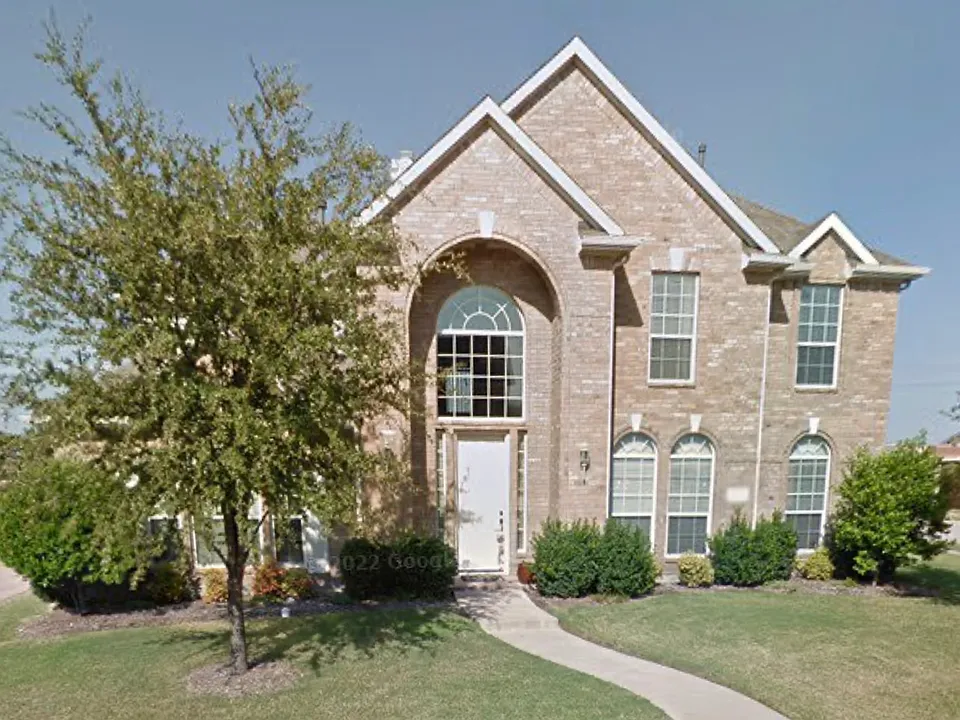 5981 Aylworth Dr