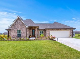 18828 Cade St, Iowa, LA 70647