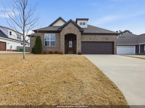 1153 Essex Dr, Benton, AR 72019