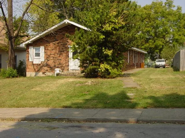 2 bed, 700 sqft, $1,795 — Photo 4