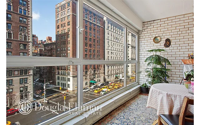 Sold by Douglas Elliman | media 16