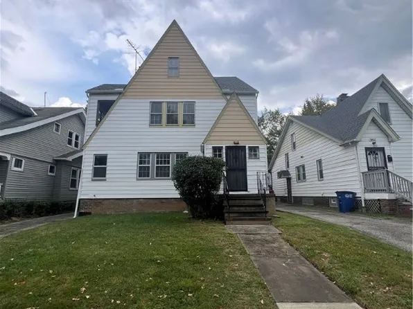 3863 E 154th St, Cleveland, OH 44128