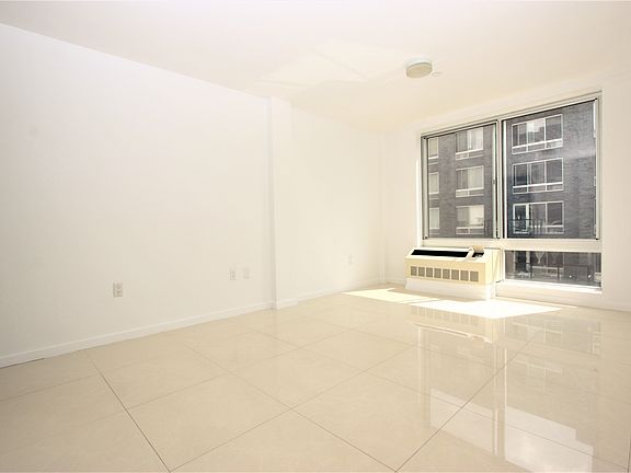 4th image of 522 Lefferts Ave APT 4E