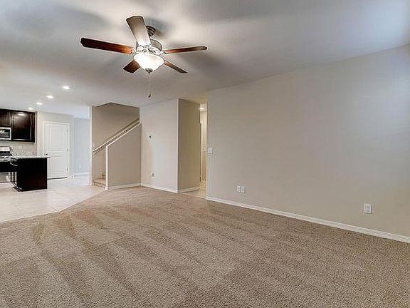 3rd image of 8211 W Albeniz Pl