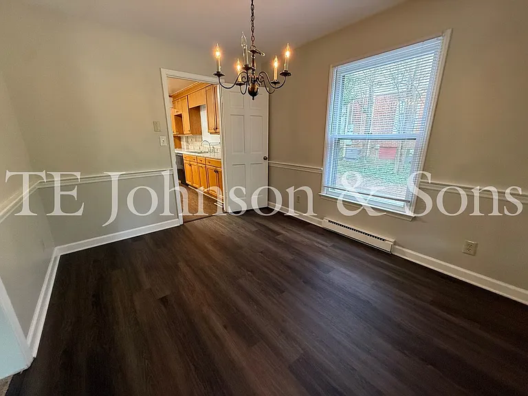 2722 Winslow Ln — Photo 10