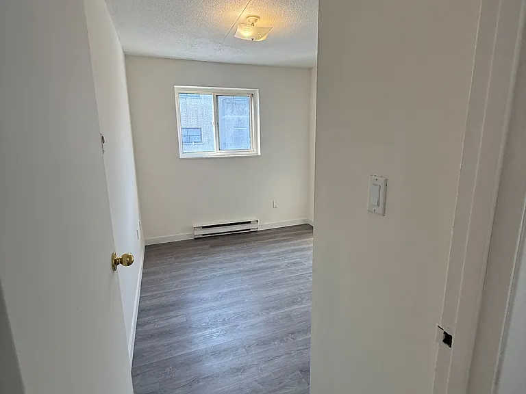 555 Oxford St #205 — Photo 7