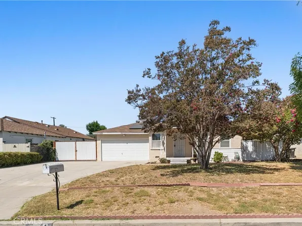 8461 Hatillo Ave, Winnetka, CA 91306