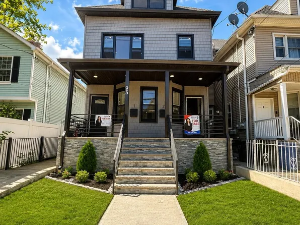 12 W 42nd St #1, Bayonne, NJ 07002