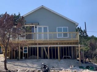 1521 Fuller Dr, Canyon Lake, TX 78133