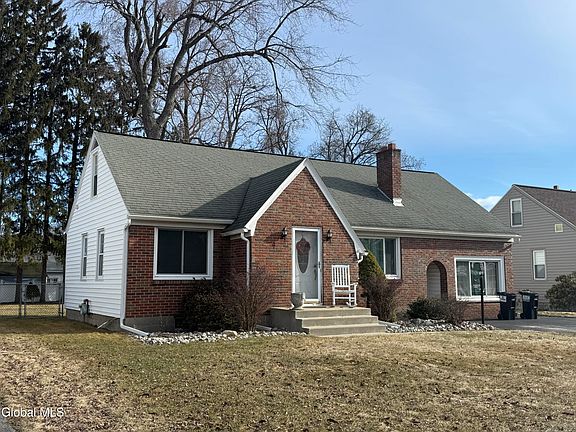 2nd image of 1032 Bill Road