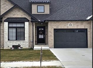 612 Hacket Rd, Amherstburg, ON N9V0H1