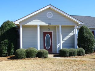 868 Harvard Dr, Auburn, AL 36830