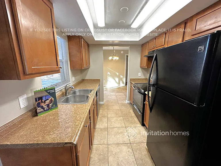 1180 Springview Run — Photo 7