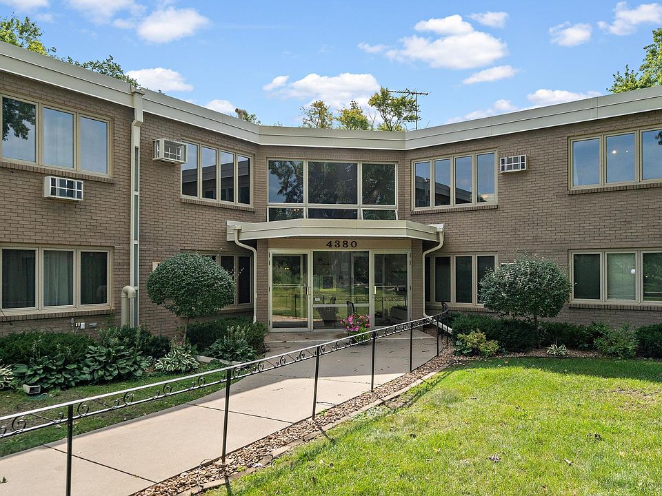 1st image of 4380 Brookside Ct APT 214