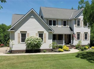 10065 College Park Dr, Concord Township, OH 44060