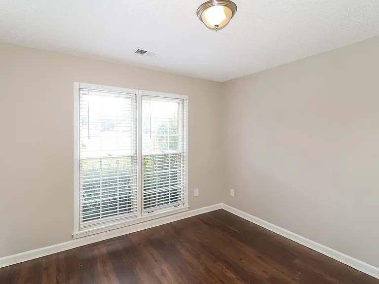 8642 Tropicana Dr N — Photo 13