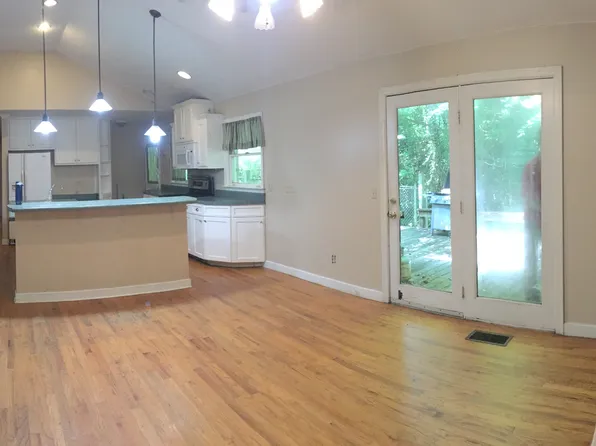 215 Virginia St, Oxford, MS 38655