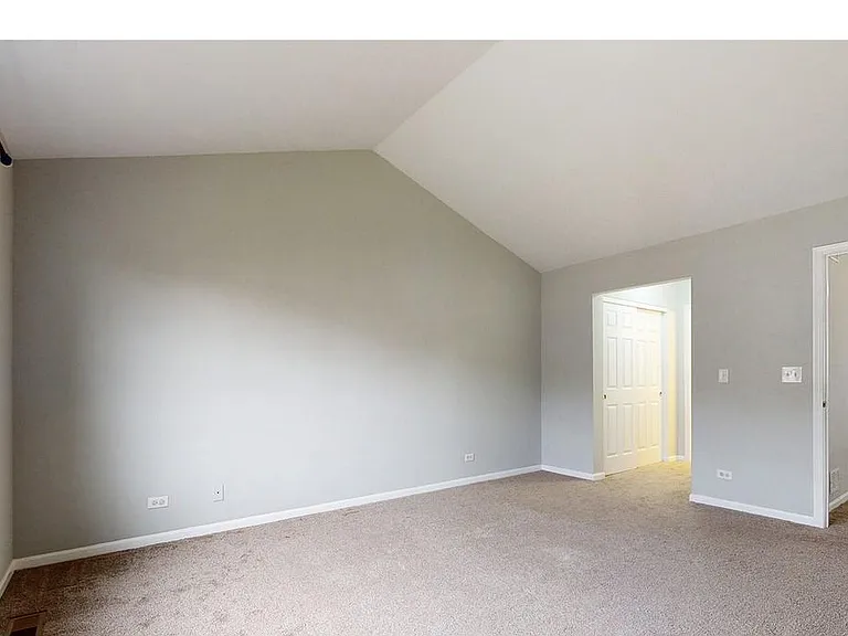 2924 Falling Waters Dr — Photo 16