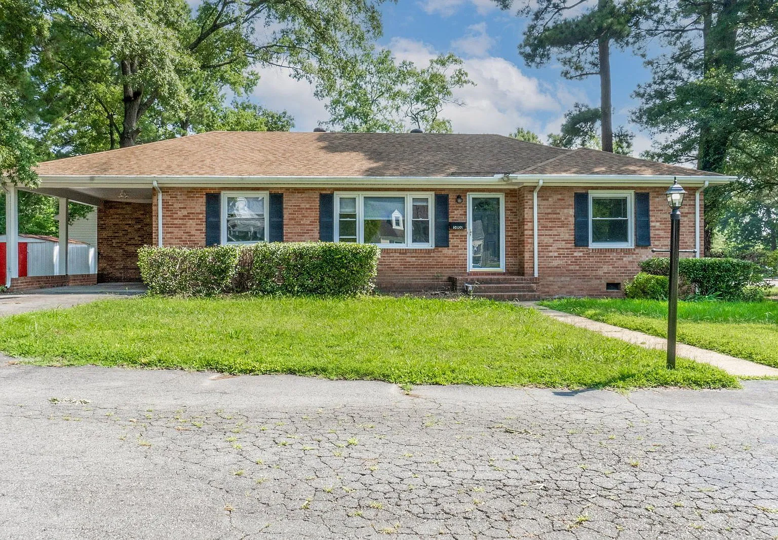 3 bed, 2.0 bath, 1414 sqft, $2,675 — Photo 1