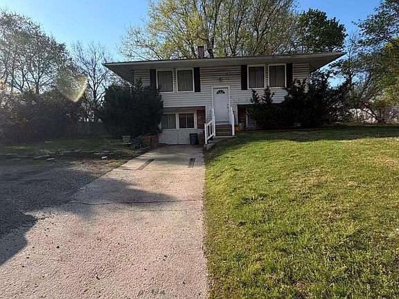 2nd image of 285 Sheep Pasture Road