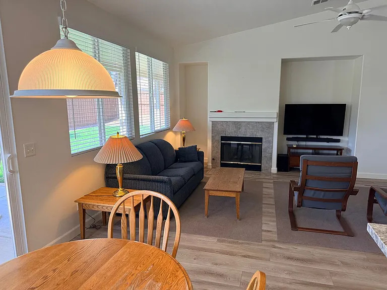 40889 Robards Way — Photo 12