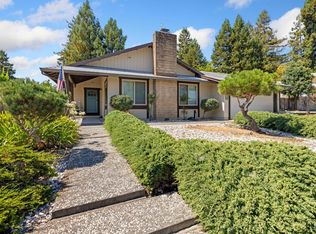 2014 Crinella Dr, Petaluma, CA